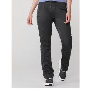 The northface aphrodite 2.0 pants XS